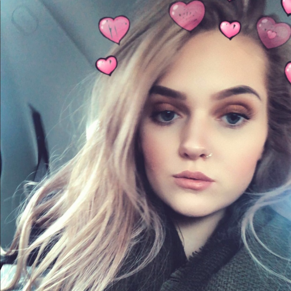 Meet your Posher, Jordyn